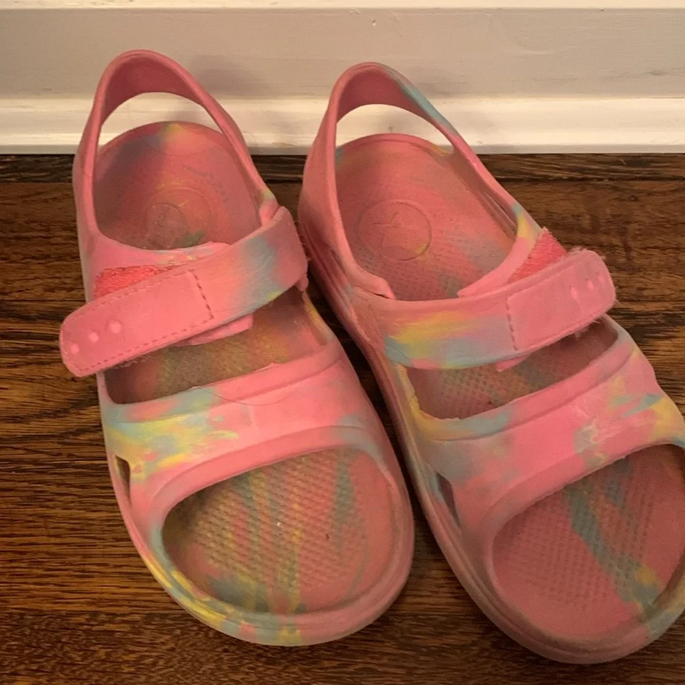 Harper Canyon Pink Water Shoes